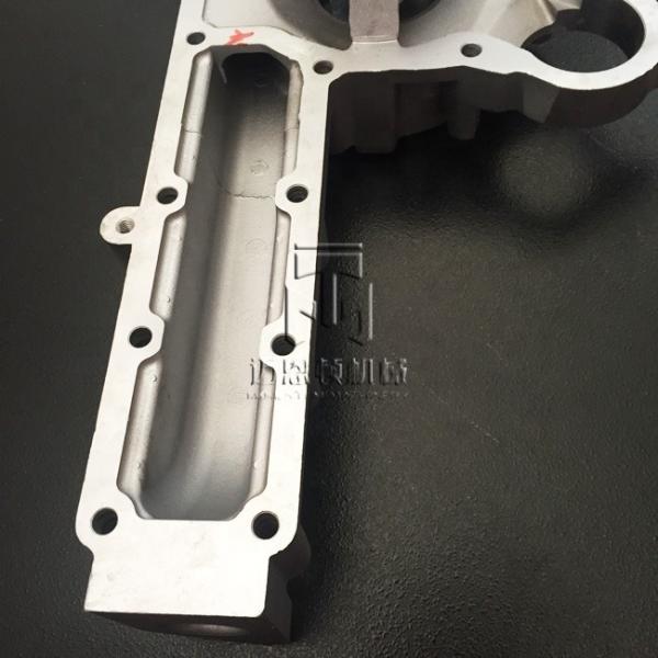 Water Pump 02931060 02931391 02937465 02931061 04260082 02931392 0293 1060 0293 1391 0293 7465 0293 1061 0426 0082 0293 1392 for DEUTZ BFM1015
