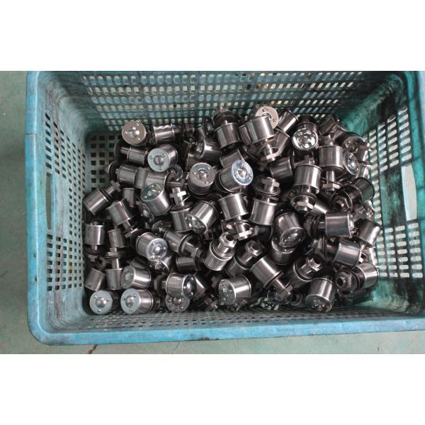 Stainless steel Filter Nozzle or Alloy strainer nozzle or johnson screen nozzle or wedge wire water filter nozzles