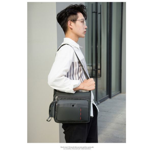 Black OEM ODM Messenger Crossbody Bag With Bottle Holder Pocket