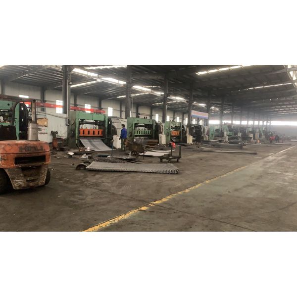 Decorative Building Wall 0.5mm Perforated Aluminum Expanded Metal Mesh