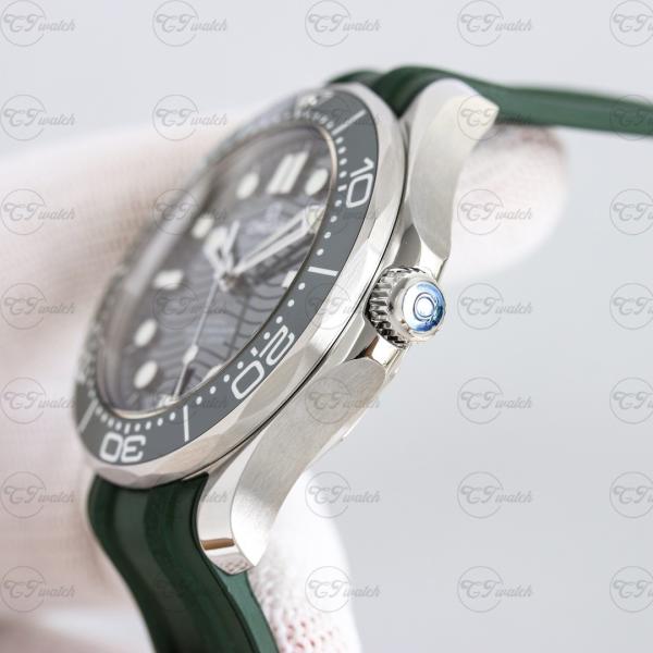 Swiss 8801 Omega Seamaster 42mm Fashionable Long Lasting Ceramic bezel