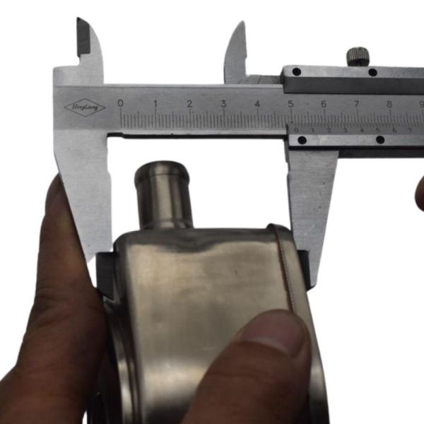 Pièces de rechange de noyau de réfrigérant à huile hydraulique du noyau 332/G9932 02/201118 de radiateur de réfrigérant à huile d'automobile