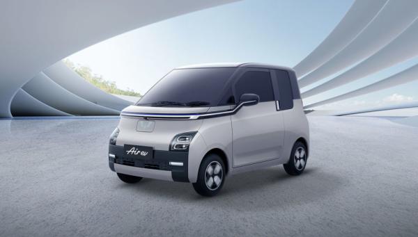 Novos mini carros elétricos Wuling Air ev RHD Air EV vem com motor elétrico de 30/50 kW 200/300km RANGES