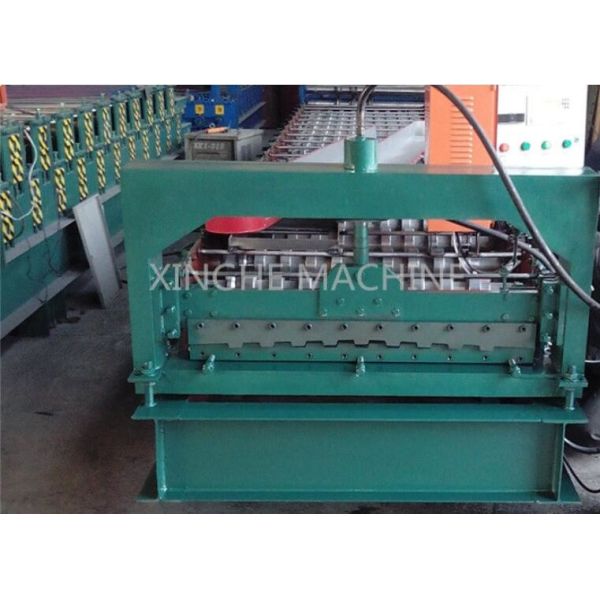 Rollo de acero de la puerta del obturador del rodillo de PPGI que forma la máquina con control de motor del poder 3kw