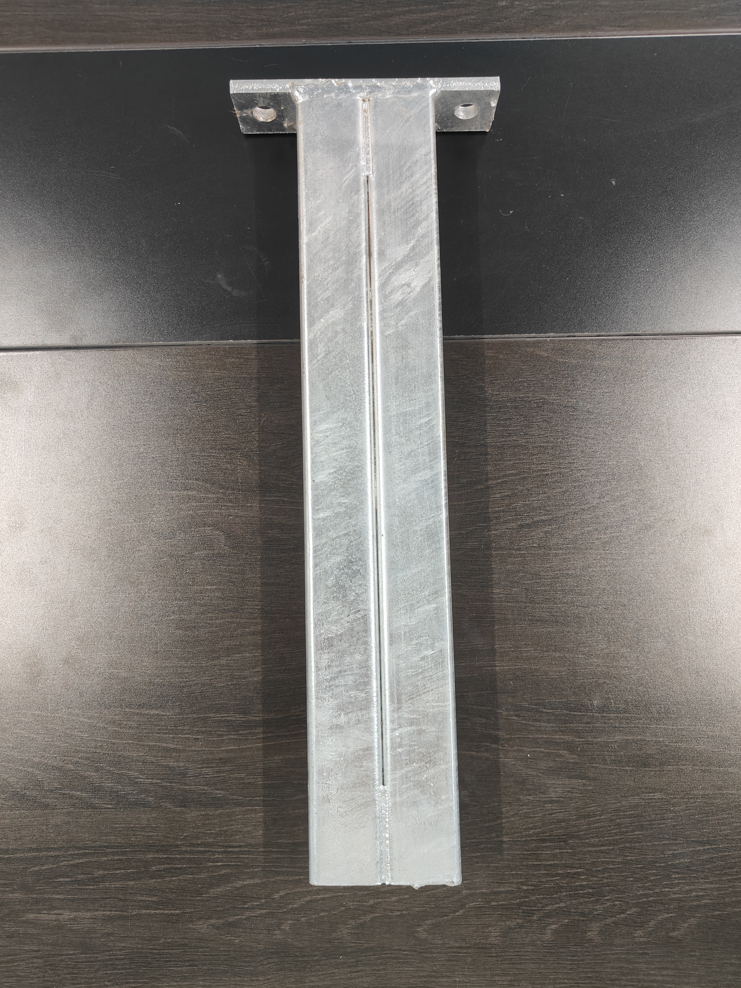 Durable Fully Welded Trailing Arm for 41x82 Double Spliced C Strut Channel with Full Penetration Welding and Anti Corrosion Surface Treatment