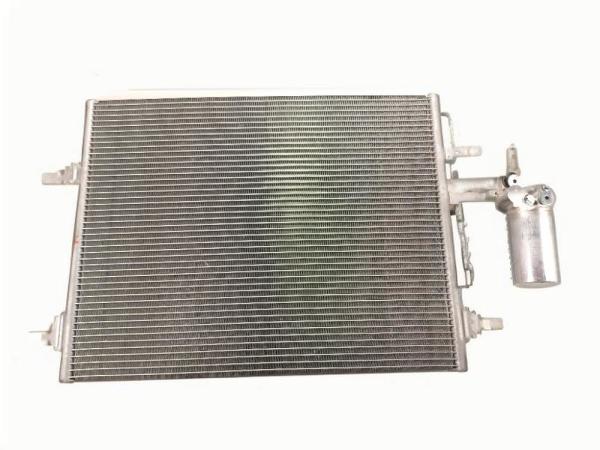 OE 31332027 31305212 Car AC Condensers Replace Volvo Ac Condenser