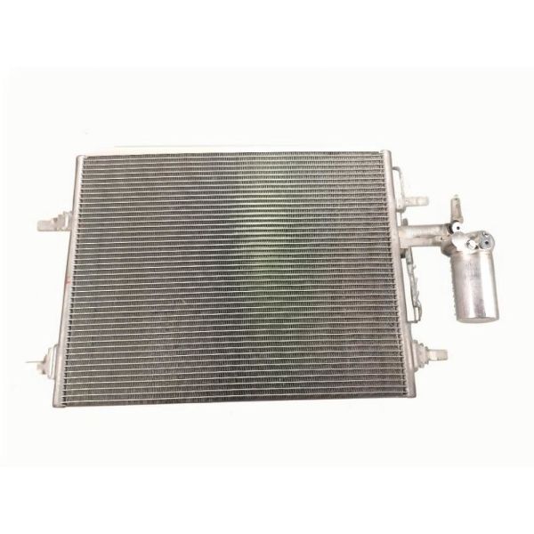 OE 31332027 31305212 Condensadores de AC para Volvo Condensador de Aire Acondicionado
