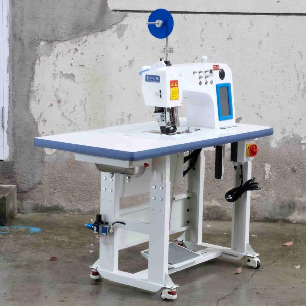 Automatic Temperature Control Industrial Steam Free Iron Machine For Men And Women