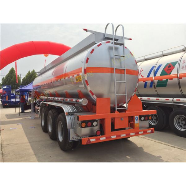 Single Compartment 36000L Fuel Tanker Semi Trailer  2 Pieces Manhole Cover