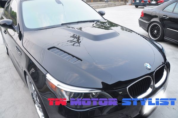 Клобук Vened типа углерода серии BMW E60 E61 v