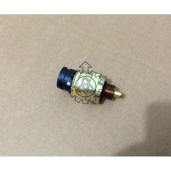 1077574 7401077574 Volvo Oil Pressure For RENAULT Series Trucks Buses