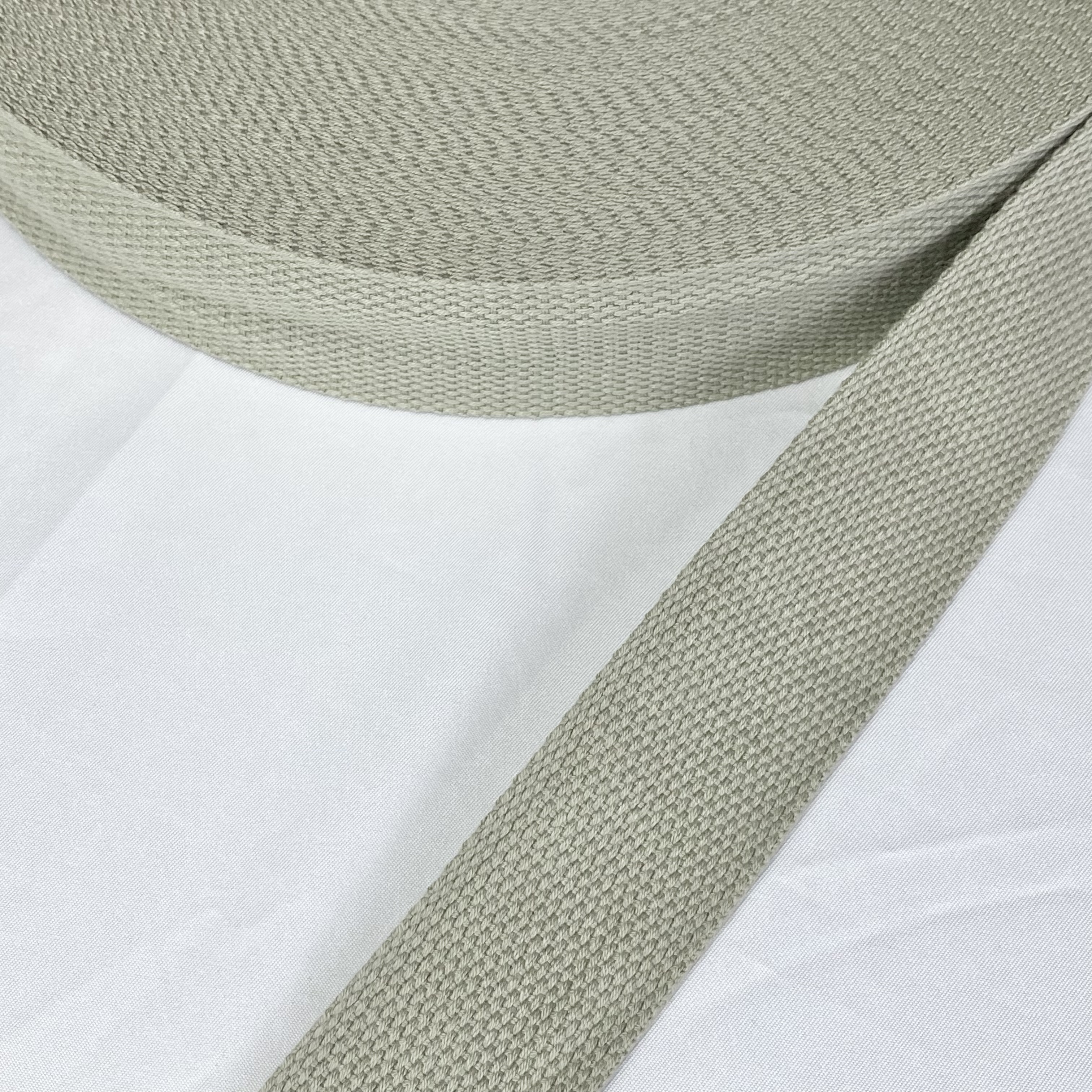 Soft bead Polyester-cotton webbing in a variety of colors Dupont Tote bag strap Textiles