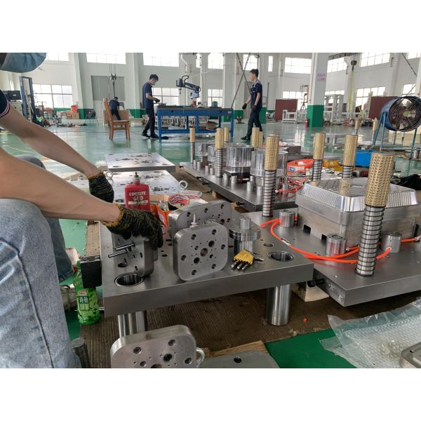 Стальной контейнер алюминиевой фольги 4 полостей отливает высокую урожайность в форму