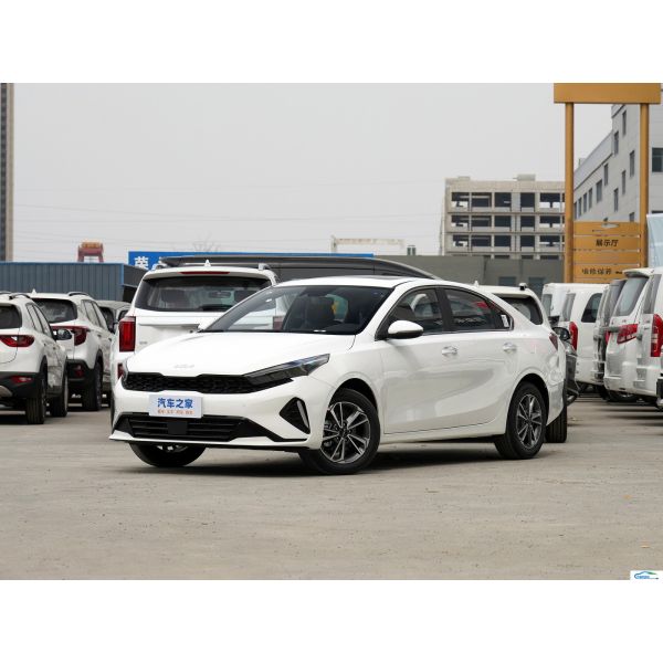 KIA K3 1.5L 1.4T Gasoline Sedan with Electric Rear Window and One Key Lifting Feature