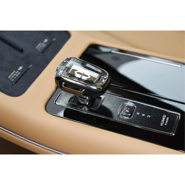 Auto M7 AWD Electric SUV with Extended-range Battery and Left Hand Driver Steering