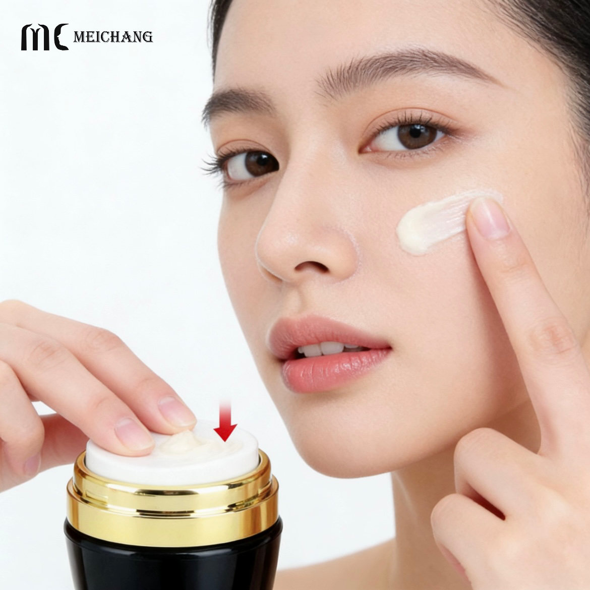 30ml Wine Jar Shaped Airless Pump Bottle with Vacuum Protection for Skincare and Hair Care