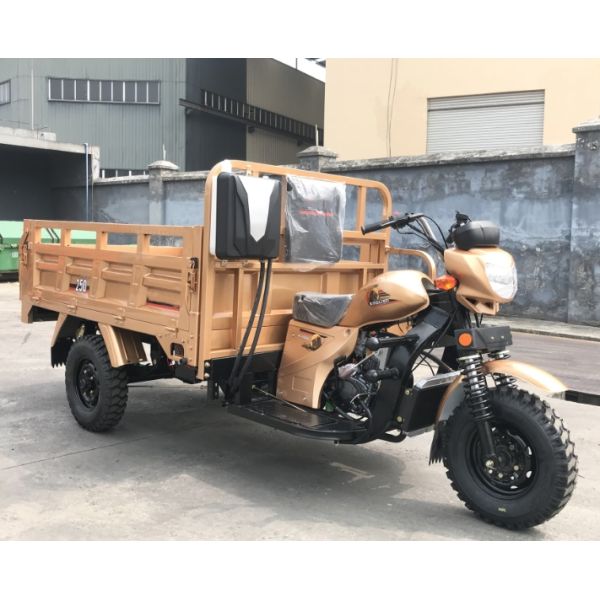 Триколесный мотоцикл скутер грузовой трехколесный трицикл бензиновый тип с водяным охлаждением кабины водителя
