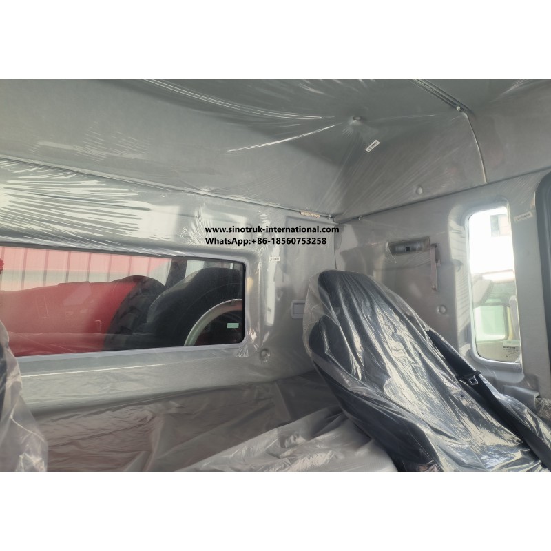 SINOTRUK 6*4 Tipper Truck for Euro 2 Emission Standard and Heavy-Duty Transportation