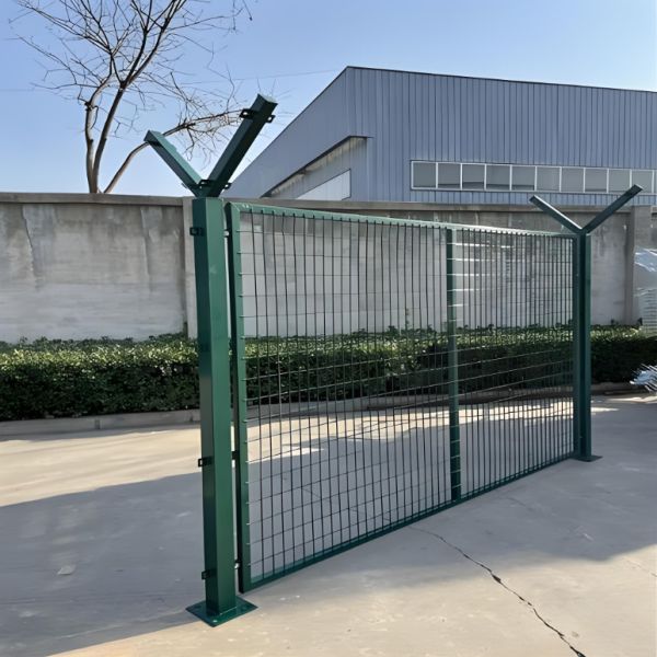 3D 6 Gauge Welded Wire Mesh Fence Panels For Prison