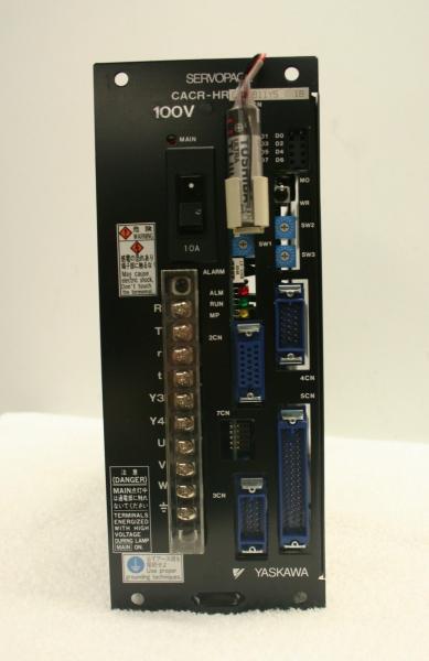 YASKAWA CACR-HR02BAB11Y5 SERVOPACK - SAÍDA SERVO do AMPLIFICADOR 0-115V 3P 2.7A da MOVIMENTAÇÃO da C.A.