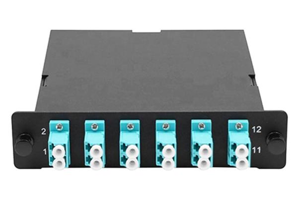 Multimode OM3 MPO MTP Cassettes Male To LC Duplex 12 Core Fiber Cassettes