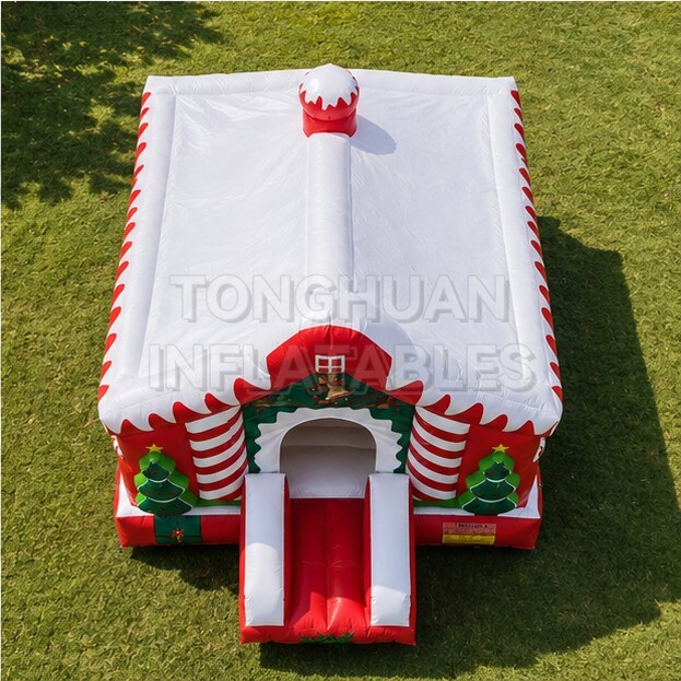 Premium Christmas Inflatable Bouncy Castle with Gingerbread House Design for Schools Shopping Malls Winter Events and Party Rental Businesses