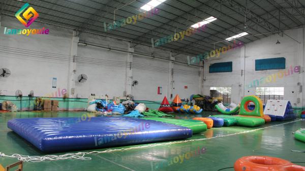 Anti - Water PVC Inflatable Obstacle Course Bouncy Water Park For Kids And Adult
