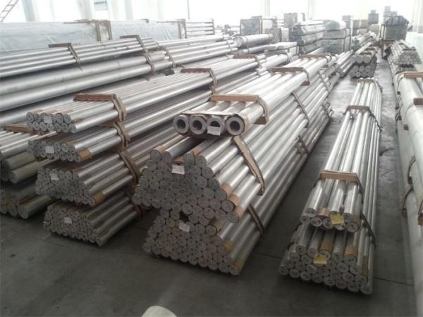 6061 Seamless Aluminum Round Pipe Mill Certification 1 - 200MM Thickness