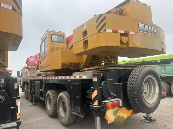 2022 year Sany 55t STC55C-1 with 58.5m main boom, 15.2t counter weight.
