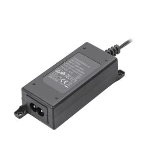 a fonte de alimentação 47-63Hz do interruptor da C.A. 24W entrou cor do preto da