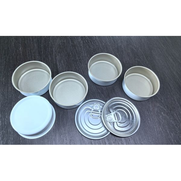Pet Food Can for Dog and Cat Food Packaging Tinplate Empty Can for Animals Food 70ml Volume D73*28mm Size