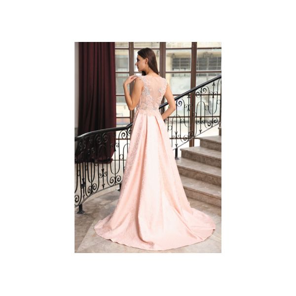 Pink Lace Embroidered Long Wedding Dresses With Patches Sewing Logo Or Pattern