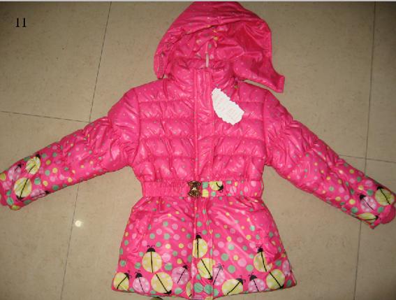 Apparel girl's padding jackets stock(coats,tops,children's clothing,children's garments,jackets stocks)