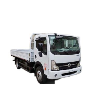4X2 Drive Wheel Dongfeng 4.5 Ton Cargo Truck With Cargo Tank Dimension 4130X2050X400mm
