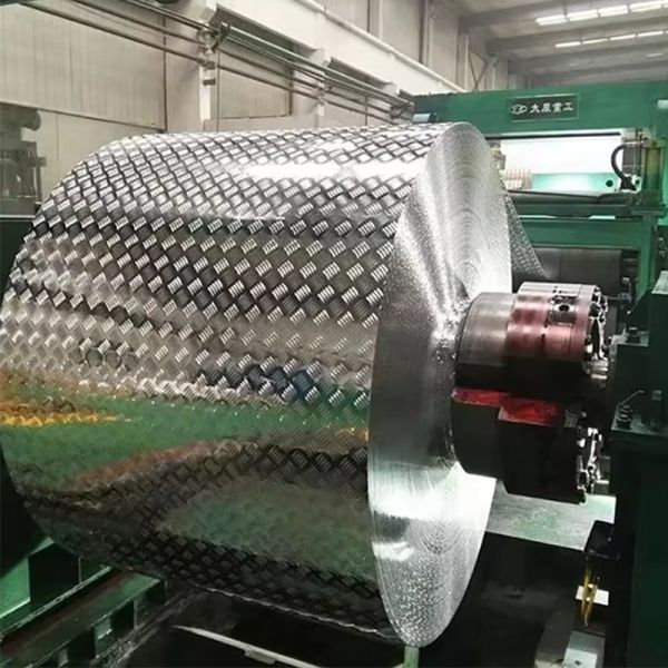 5 Bars Pattern Diamond Aluminum Checker Sheet 5083 Embossed Aluminum Sheet Manufacturer In China