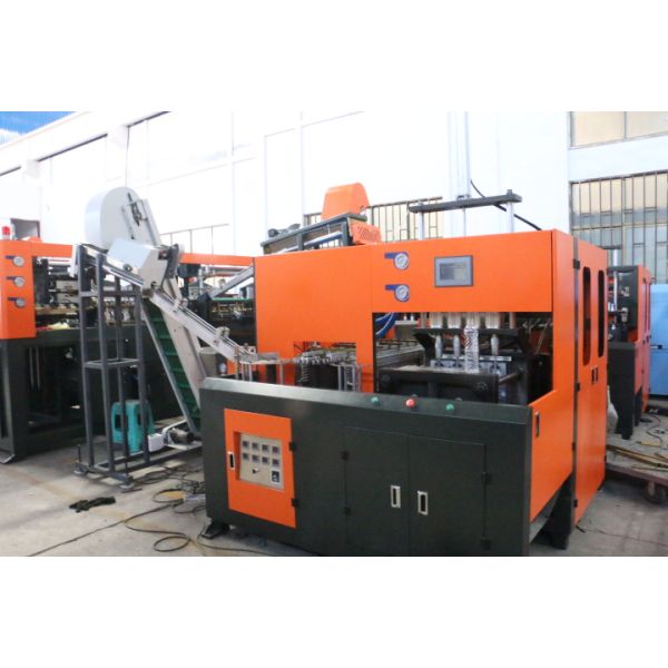 Easy Operation Plastic Water Tank Manufacturing Machine With Automatic Loader