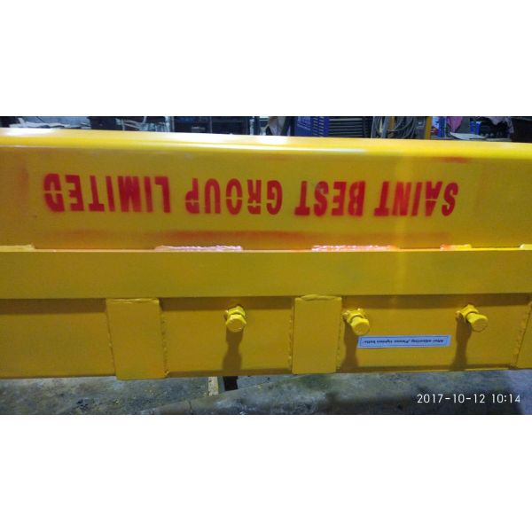 U Shape Unloading Crane For 40 Feet Containers , C Shape Loading Unloading Crane