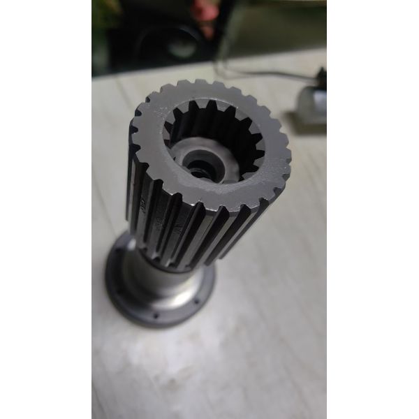 032 Coupling sleeve for boom pump main shaft