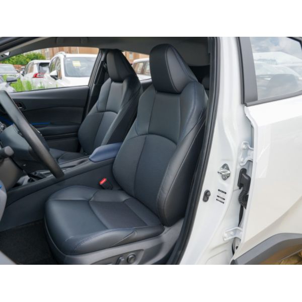 Популярные подержанные автомобили водя бензина черноты версии 2.0L 5seats SUV Тойота C-HR 2022