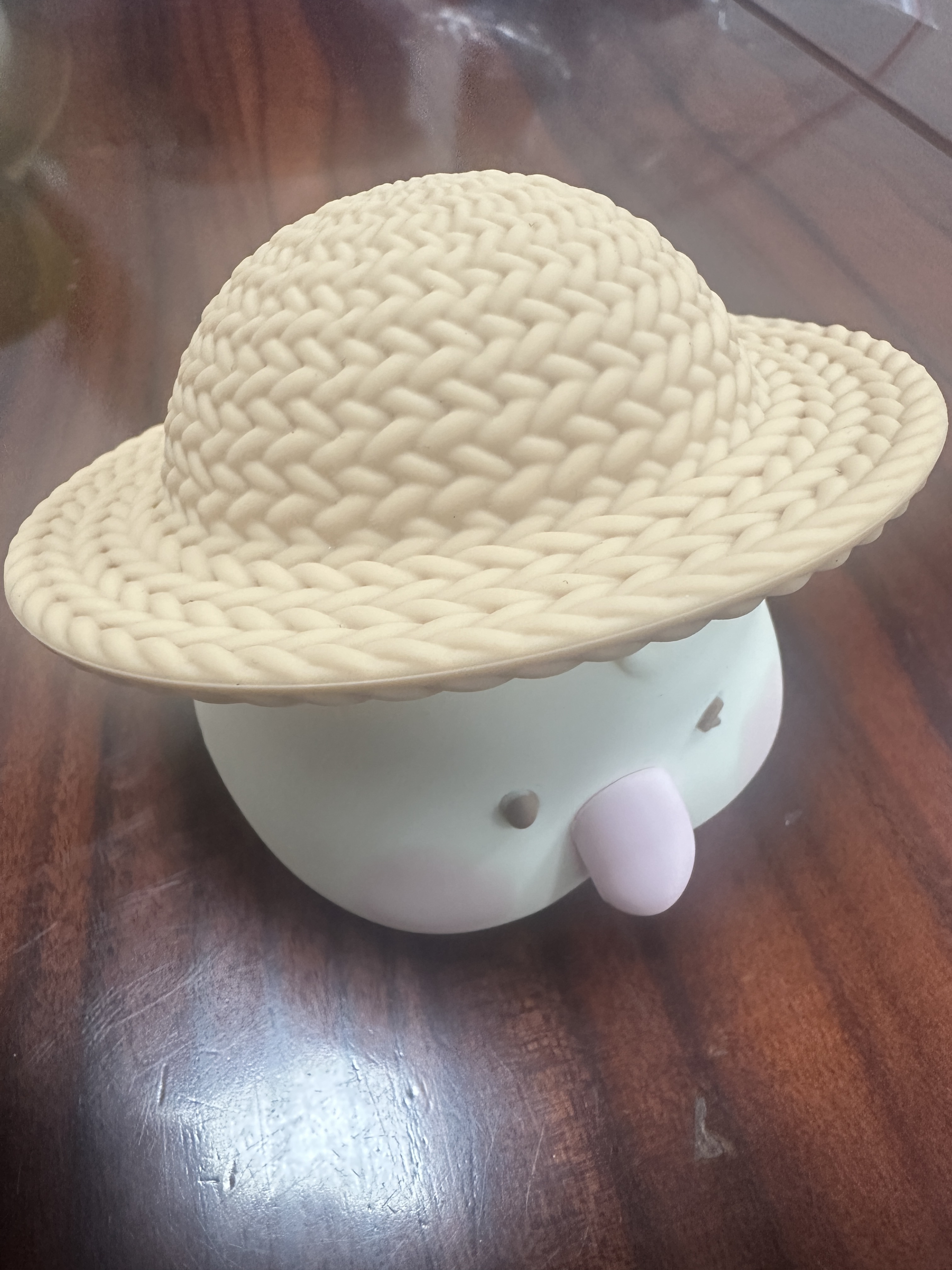 ODM Silicone Woven Texture Hat Ornament, Bottle Lid Decoration