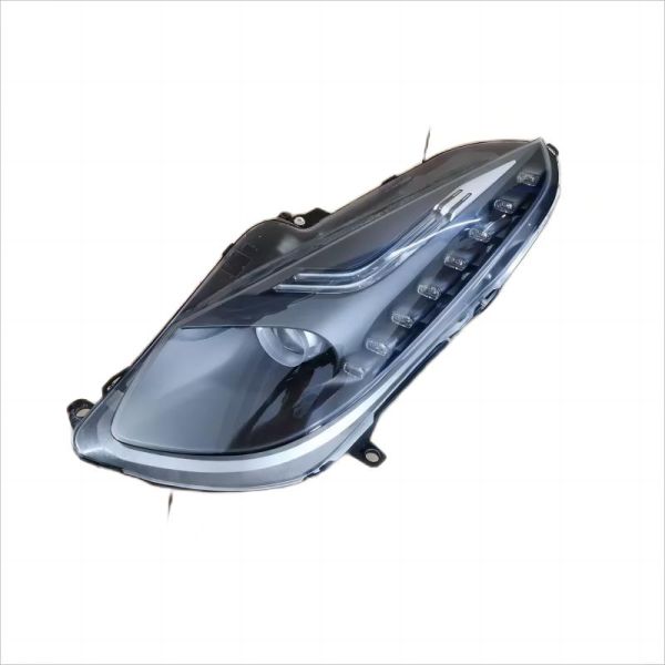 Применяется к фарам Ferrari CaliforniaT 458 F488 F8 F12 F430 599 612