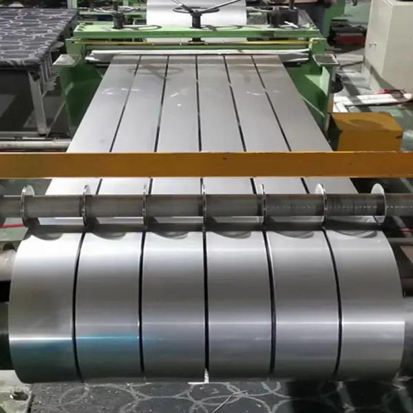 Z60g 100g 275g Hot Dip Galvanized Steel Strip Stripping Galvanized Metal 0.5mm-1.2mm Thick