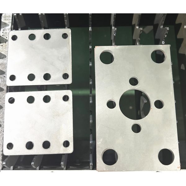 Irregular Dx51d Stainless Steel Stamped Parts 304 Metal Custom Stainless Steel Fabrication