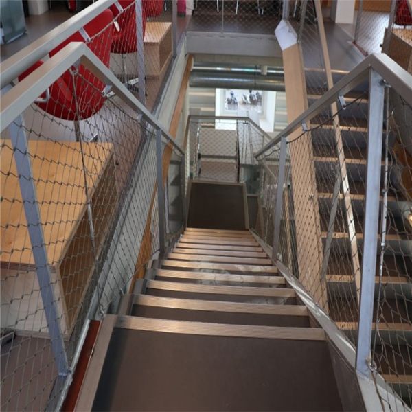 Flexible Deck Railing 316 Stainless Steel Rope Mesh 7 X 7 For Balcony