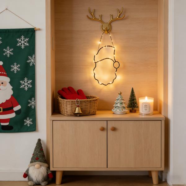 Artistic design Christmas Iron Art Decorative Lights using Micro Wire 55 Percent Copper 45 Percent Aluminum enhancing festive atmosphere lighting