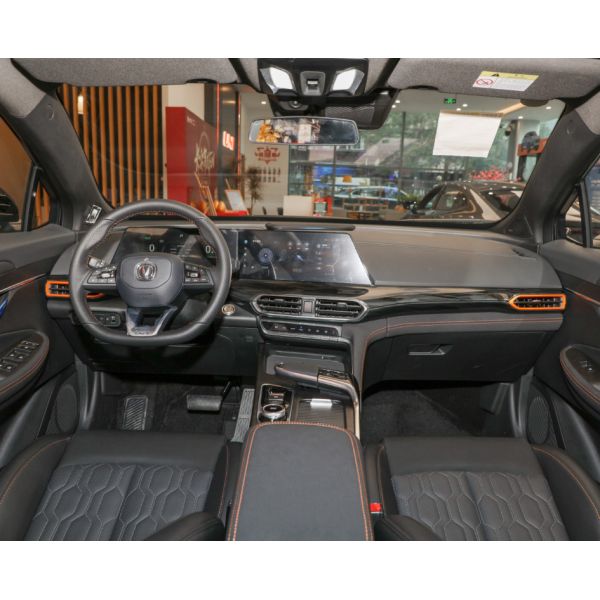 Changan UNI-T 2022 2.0T 233HP Linghang Model 8AT 5 Seats SUV New Or Used