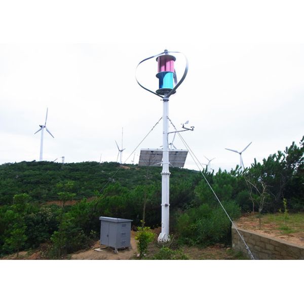 Commercial Mountain Street Lights Powered By Solar And Wind Energy