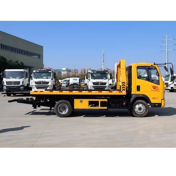 3815mm Wheelbase Diesel Flatbed Wrecker Heavy Duty Rotation Tow Truck for Heavy Loads