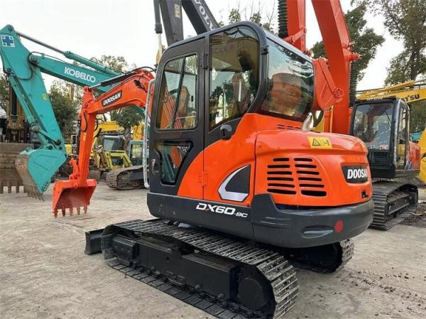 Original Hydraulic Pump Doosan DX60 DX55 DX60-9C Used Crawler Mini Excavator in Korea