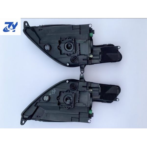 FerrariF488 Original Equipment Manufacturer 318963 318965 Genuine Light-emitting Diode Left and Right Double Xenon Headlight RHD
